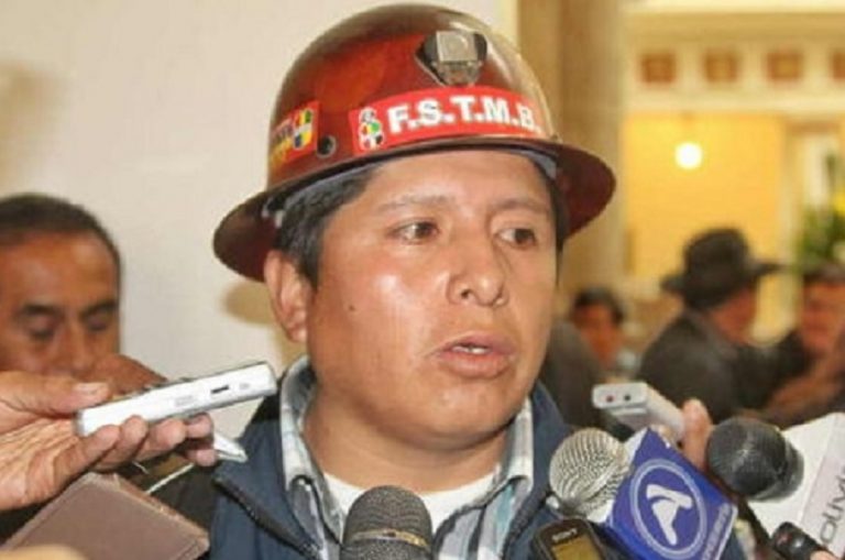 Gobierno ofrece 4% de incremento y la COB pide el 10%