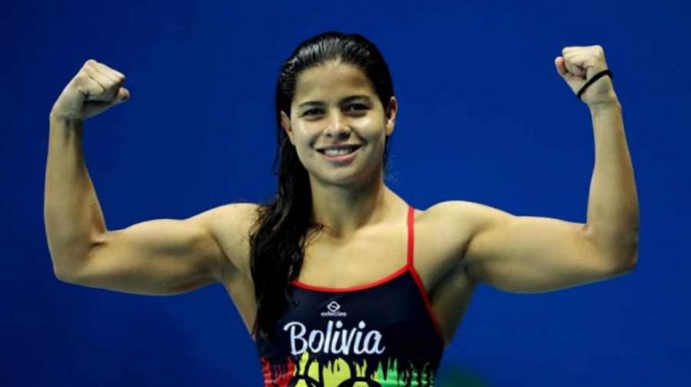 Karen Tórrez clasifica a la final de 50 metros libres y buscará el primer oro para Bolivia