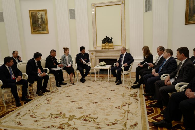 Putin: «Gazprom podría duplicar la extracción de gas en Bolivia»