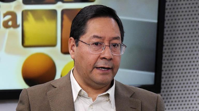 Ex ministro Luis Arce dice que habrá doble aguinaldo este año