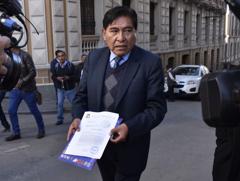 Rector de la UPEA admite cansancio tras prolongado conflicto, y espera que hoy se puede llegar a acuerdos