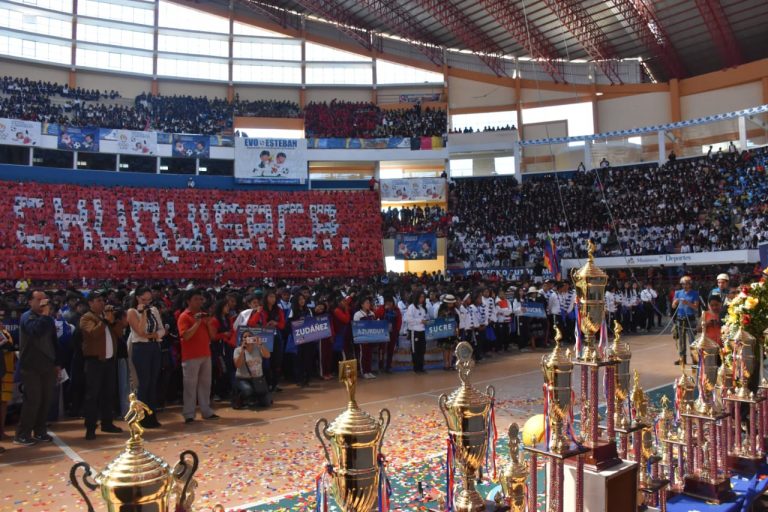 Arrancan los Juegos Estudiantiles Plurinacionales nivel secundario en Chuquisaca