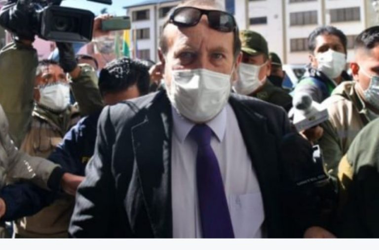 Aprehenden al ministro de Salud Marcelo Navajas por el caso respiradores