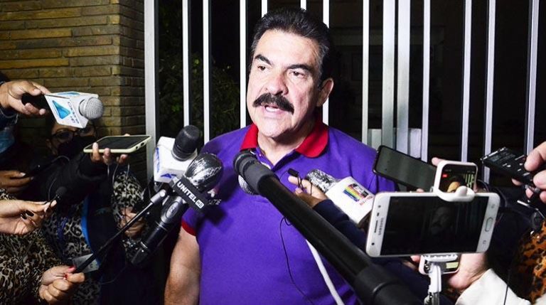 TSE debe responder hasta mañana el recurso de revisión de Manfred Reyes Villa