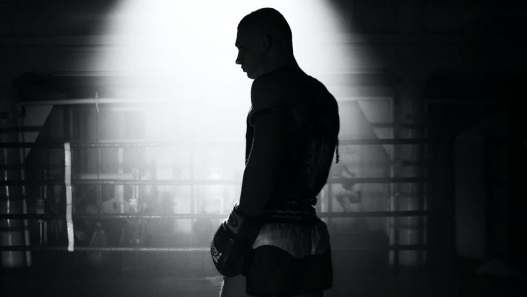 Boxeador Óscar de la Hoya revela que fue violado de niño por una mujer