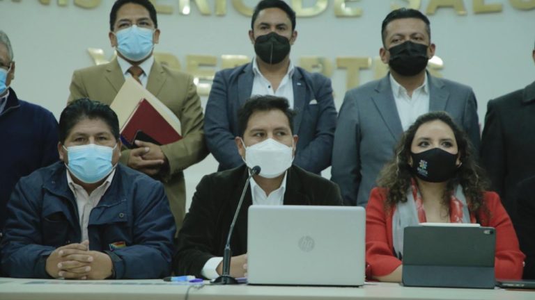 Gobierno flexibiliza el uso del barbijo en espacios abiertos