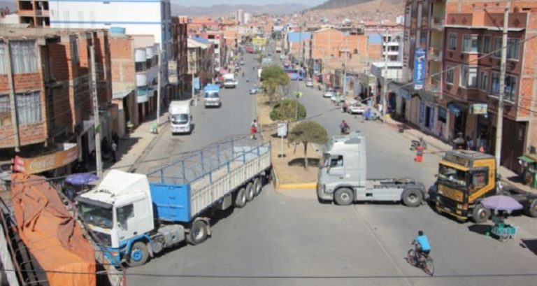 Transporte anuncia bloqueo de carreteras para el jueves