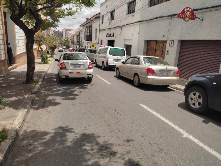 Entra en vigencia la nueva Ley de Estacionamientos y Paradas Momentaneas en Sucre