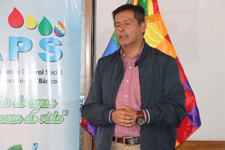 El nuevo director de la AAPS suspende el incremento de tarifas de agua potable